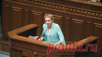 У депутата Рады Скороход проходят обыски по подозрению в коррупции. У депутата Верховной рады Анны Скороход проходят обыски, её подозревают в получении крупной взятки, пишет «Украинская правда» со ссылкой на источники. Читать далее