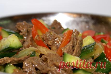 «ЦВЕТОК НЕНАСТЬЯ» ОГУРЦЫ С МЯСОМ ПО-КОРЕЙСКИ