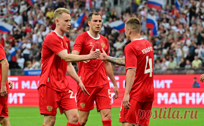 Sport24 узнал о риске срыва матча между сборными России и Ирана. Игра запланирована на 6 октября, но РФС пока не подписал официальный договор. Источник Sport24 сообщил, что на фоне конфликта с Израилем из Ирана бегут спортивные чиновники, а возможные последствия оценить трудно