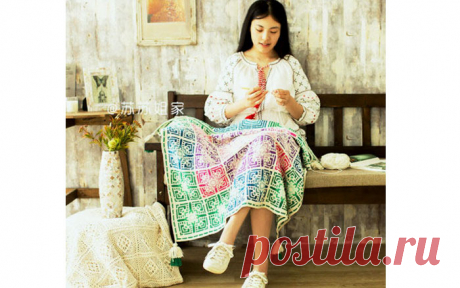 Вязаный плед из квадратных мотивов