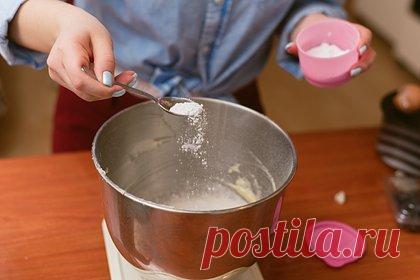 Россиянка стала жертвой сталкинга и интернет-террора из-за торта с приколом