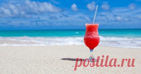 Нарколог предупредил об опасности алкоголя на пляже - KarLiam/доктор Главный внештатный психиатр-нарколог Минздрава РФ и департамента здравоохранения Москвы Евгений Брюн предупредил россиян об опасности распития алкогольных