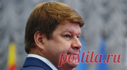 Губерниев взял интервью у биатлонистки Дюжевой в гриме солиста группы KISS. Комментатор Дмитрий Губерниев взял интервью у российской биатлонистки Киры Дюжевой в гриме солиста группы KISS Пола Стэнли. Читать далее