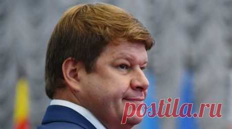 Губерниев взял интервью у биатлонистки Дюжевой в гриме солиста группы KISS. Комментатор Дмитрий Губерниев взял интервью у российской биатлонистки Киры Дюжевой в гриме солиста группы KISS Пола Стэнли. Читать далее
