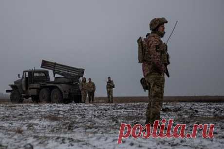 Австралия примет участие в подготовке украинских солдат. Контингент из 70 австралийских военных примет участие в подготовке украинских солдат в Великобритании. Об этом сообщает министерство обороны Австралии. Отмечается, что военные покинут Дарвин на этой неделе. Контингент из 70 военнослужащих Австралийских сил обороны (АДС) не поедет на территорию Украины.