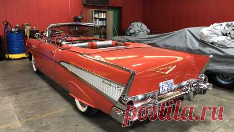 1957 Chevrolet Bel Air Кабриолет | S52 / Indy 2019