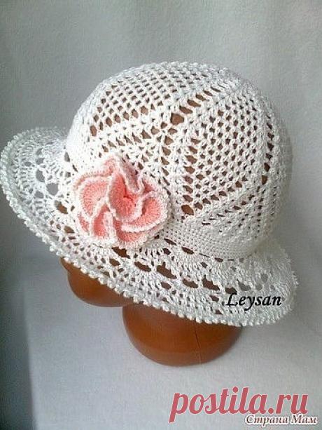 Вяжем шляпку-панаму крючком. Мастеркласс со схемами 
 
 
Пряжа Ажурная (Пехорка), 100%хлопок,50г/280м, 
белая (меньше одного мотка) и чуть-чуть светло-розовой, крючок 1/0 и 0,6мм 
 
Пряжа Ромашка (пнк им. Кирова), 100%хлопок, 75г/320м, насыщенно-розовый и чуть-чуть белой, крючок 1/0 и 0,6мм 
 
За основу взяла мужскую тюбетейку 
собственно, вот она, недовязанная пока 
и окончательный вариант, пряжа Ажурная (Пехорка)100%хлопок,50г/280м, белая (меньше одного мотка) и чуть-чут...