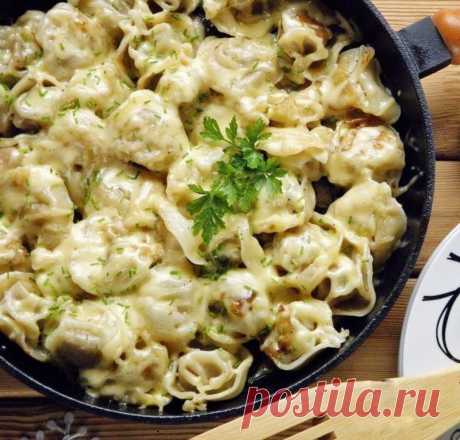 Жареные пельмени под сыром