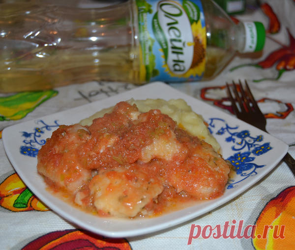 Рыбка в томатном соусе 
Ингредиенты

Филе судака — 500 г
Помидоры - 2-3 шт среднего размера
Перец - 2 шт
Соль, специи для рыбы — по вкусу
Растительное масло для жарки
Мука для обваливания рыбы


Приготовление
Процесс пригот…