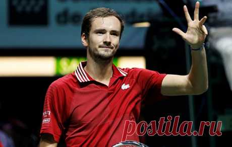 Медведев сыграет со швейцарцем Лааксоненом в первом круге Australian Open. Россиянин посеян на турнире под вторым номером