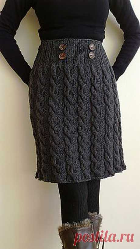 Winter Twist Skirt pattern by Romy Kremers