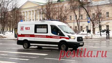 В Москве студентка с кувалдой напала на однокурсницу в туалете РГГУ