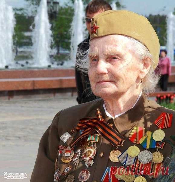 Мирного неба над головой вам, друзья!