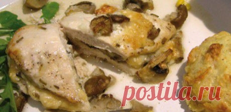 Грудка индейки, запеченная с сыром и грибами / Простые рецепты