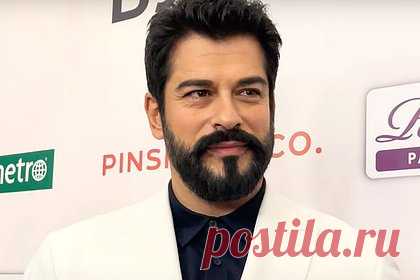 Звезда «Великолепного века» признался в любви к России. Звезда сериала «Великолепный век», турецкий актер Бурак Озчивит во время Всемирного фестиваля молодежи признался в любви к России. Актер сообщил, что много раз приезжал в Россию, когда работал моделью. По его словам, за последние десять лет в стране произошли колоссальные изменения.