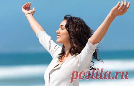 Не бойся меняться. Развивайся, двигайся вперед. Будь разносторонней. Не останавливайся на одном. Пробуй. Ищи себя. 

 Пахни собой. Найди &quot;свой&quot; запах и оставайся ему верна. Запахи ассоциируются с людьми. 

 Экономь на румянах. Больше времени проводи на воздухе. Барышню, нагулявшую на морозе румянец, немедленно хочется согреть. 

 Будь увлеченной. Например, научись фехтовать на самурайских мечах. Очень многие парни мечтают встречаться с супер девушкой.