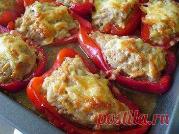 Перец фаршированный рисом с фаршем. Запекаем в духовке