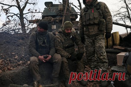 Посол Израиля в Германии рассказал о «закулисной» помощи Украине. Израиль оказывает Украине «закулисную» помощь, причем более масштабную, чем та, о которой известно. Об этом рассказал посол страны в Германии Рон Прозор в интервью Funke Mediengruppe, передает Berliner Morgenpost. «Помогаем — пусть и закулисно, и гораздо больше, чем известно», — заявил дипломат.