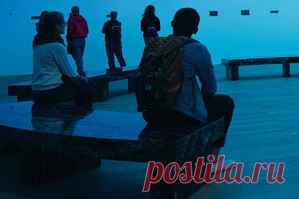 В казанской художественной галерее «Дали» откроется выставка «Цветы мира». 4 марта в казанской художественной галерее «Дали» открылась выставка «Цветы мира», которую представили мастера кисти Казанского отделения Профессионального союза художников СНГ. На презентации со своими стихами выступят Елена Черняева, Лада Аюдаг, Натан Солодухо. Выставка открыта для свободного посещения с 5 марта.