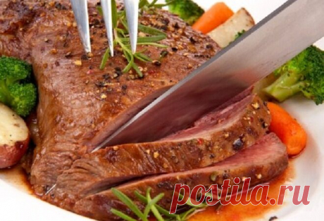 8 секретных ингредиентов для мягкости мяса!
Очень часто требуется быстро придать куску мяса мягкости! Как сделать так, чтобы кусок жесткой свинины или говядины стал мягким и вкусным? Раскроем вам секретный ингредиент прямо сейчас!