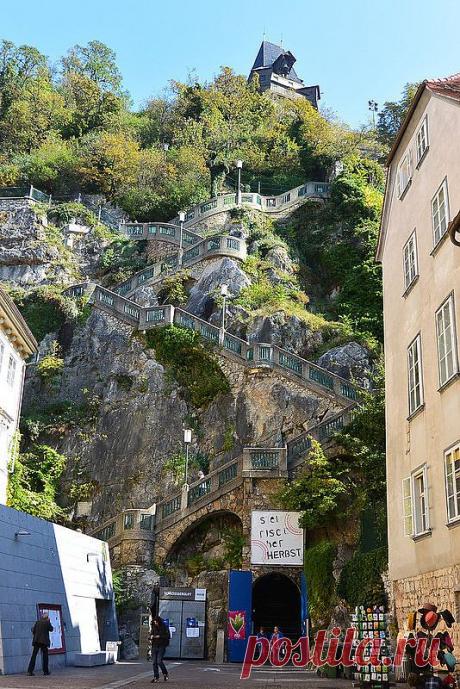 Вертикальные связи: 12 самых известных и красивых лестниц мира - РИА Новости Недвижимость