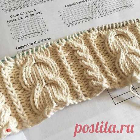 ​Множество кос спицами