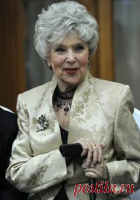 Вере Кузьминичне Васильевой 92 года !!!