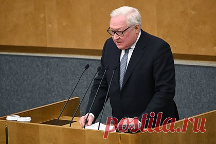 В МИД России оценили вероятность ядерного конфликта. Вероятность ядерного конфликта выше всего того, что мы имели на протяжении последних десятилетий. Об этом заявил замглавы МИД Сергей Рябков на сессии дискуссионного клуба «Валдай». По словам заместителя министра иностранных дел, администрация Соединенных штатов «играется с огнем».