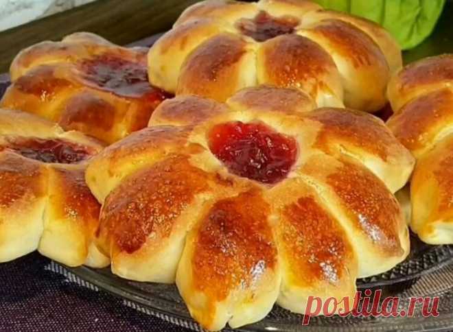 Вкуснейшие дрожжевые булочки с клубничным джемом - Вкусные рецепты - медиаплатформа МирТесен