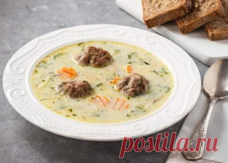Вкусный суп за 30 минут: сливочный с фрикадельками - Будет вкусно - 14 июня - 43671500351 - Медиаплатформа МирТесен Нежный сливочный бульон и насыщенные мясным вкусом фрикадельки встретились в этом супе, чтобы порадовать вас во время обеда или ужина. Рекомендую готовить такой суп как говорится на «раз». Он очень хорош в свежем виде, но при этом его нельзя долго хранить даже в холодильнике. Для приготовления - 14 июня - 43671500351 - Медиаплатформа МирТесен