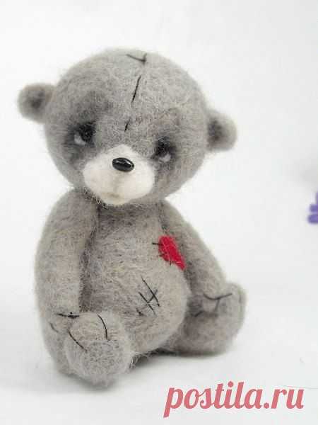 Collectible needle felted teddy bear Boheet . Artist Bear OOAK