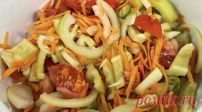 Как улучшить вкус простого овощного салата, чтобы он получился 