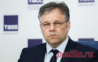 Мирошник назвал слова Зеленского о переговорах "капризами бородатой барышни". Посол по особым поручениям МИД РФ по вопросам преступлений киевского режима отметил, что "мяч находится на украинской стороне"