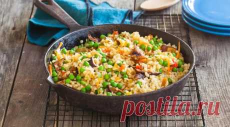 Булгур с овощами и грибами на сковороде, пошаговый рецепт с фото на 185 ккал Булгур с овощами и грибами на сковороде. Вкусный рецепт приготовления с пошаговым описанием, фото и отзывами. Удобный поиск рецептов и кулинарное вдохновение на Gastronom.ru