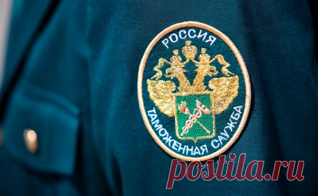 Главного финансиста центральной таможни отправили под домашний арест. Дорогомиловский суд Москвы отправил под домашний арест начальника финансово-бухгалтерской службы Центрального таможенного управления (ЦТУ) ФТС Василия Филатова, сообщает пресс-служба столичных судов общей юрисдикции.