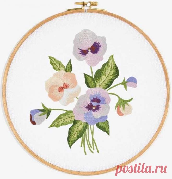 Вышивка гладью цветов: схемы с инструкциями