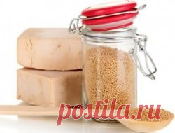 Правила подкормки помидоров дрожжами