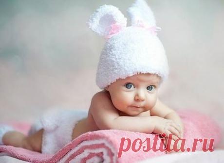 (1) Facebook