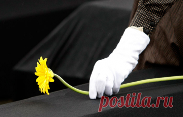 2025--УМЕРШИЕ ЗНАМЕНИТОСТИ- Ушедшие из жизни известные деятели культуры, шоу-бизнеса, политики, бизнеса и науки