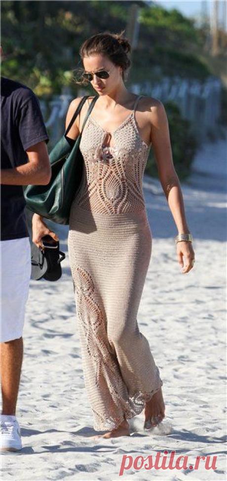 ПЛЯЖНОЕ ПЛАТЬЕ С АНАНАСАМИ