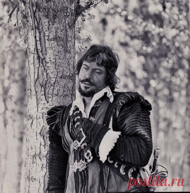 Оливер Рид