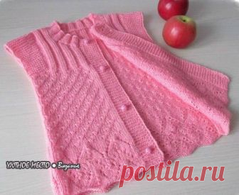 Розовая кофточка