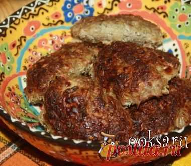 Запеченные говяжьи котлеты с кабачком и овсяными хлопьями фото рецепт приготовления