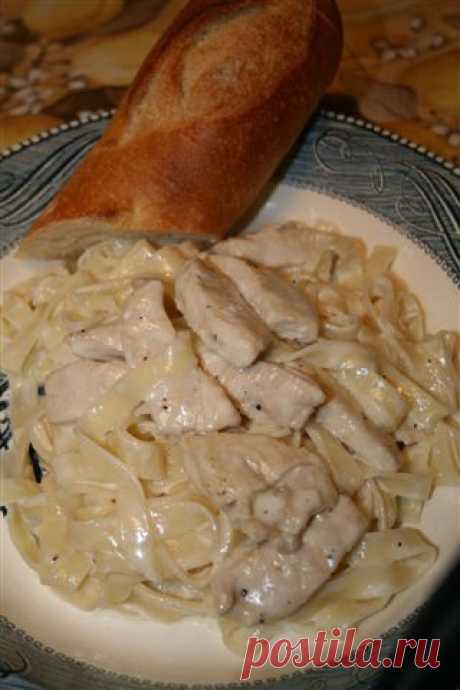 Альфредо соус и курица.