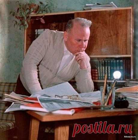 ТАКОЕ ДАЛЁКОЕ И БЛИЗКОЕ ВРЕМЯ... СССР В ФОТОГРАФИЯХ