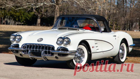 1959 Chevrolet Corvette Convertible / T214 / Indy 2019 / Аукционы Mecum 1959 Chevrolet Corvette кабриолет представлен как Лот T214 в Индианаполисе, в