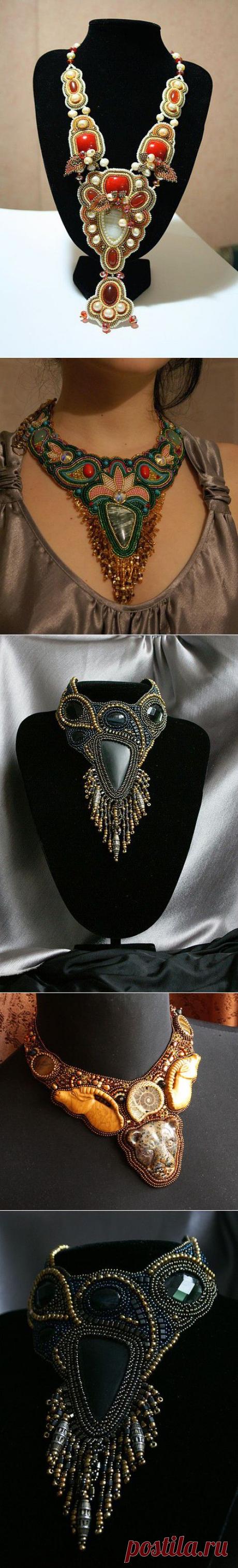 Стильная бисерная ювелирка от Ангелины Пеях