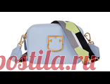 FURLA Brava Blue Материал верха: кожа
Внутренний материал: замша
Страна производства: Италия
Цвет: голубой