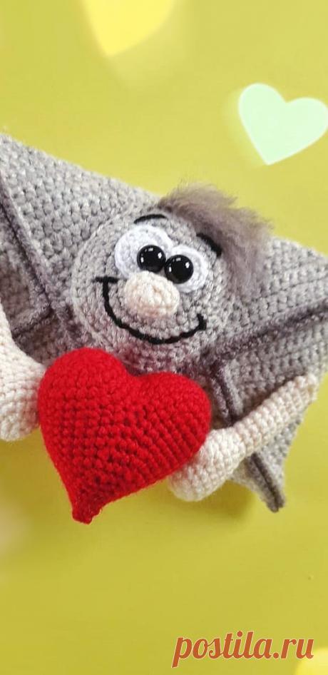 PDF Любовное письмо крючком. FREE crochet pattern; Аmigurumi toy patterns. Амигуруми схемы и описания на русском. Вязаные игрушки и поделки своими руками #amimore - сердце, сердечко, 14 февраля, день всех влюблённых, день Святого Валентина, валентинка, конверт.