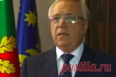 В Кривом Роге выбрали временного мэра. После гибели Константина Павлова временно исполняющим обязанности мэра Кривого Рога стал Юрий Вилкул, который занимал пост градоначальника с 2010 по 2020 год. Нового временного главу города выбрали во время заседания сессии горсовета путем тайного голосования. Некоторые депутаты от голосования отказались.